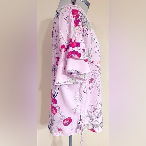 Maurices Floral Blouse Size Medium Ruffled Sleeves Tie Sides Lavender Chiffon - Picture 3 of 9